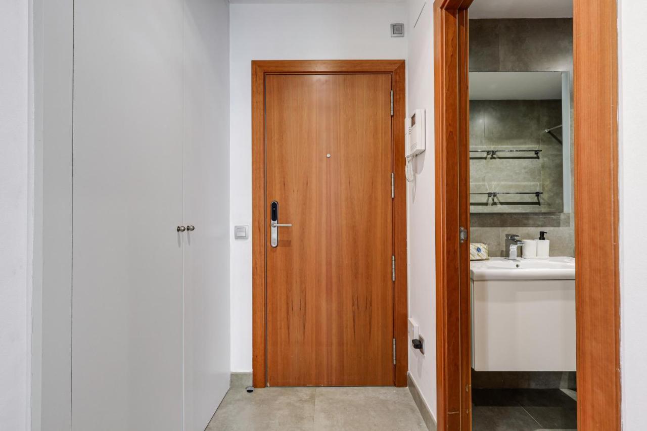 Urban Flats Vallirana Barcelona Exterior foto
