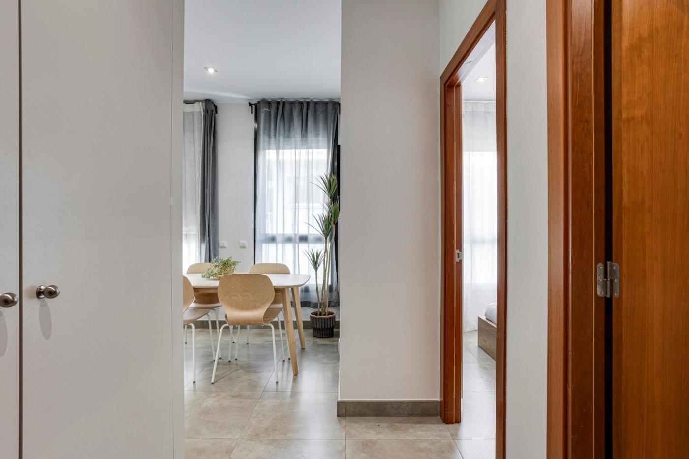 Urban Flats Vallirana Barcelona Exterior foto